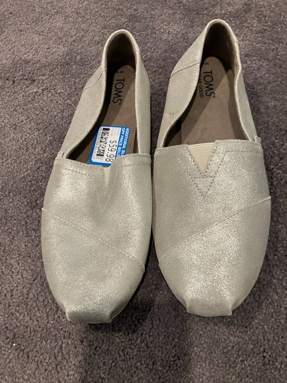 NWT metallic Toms
